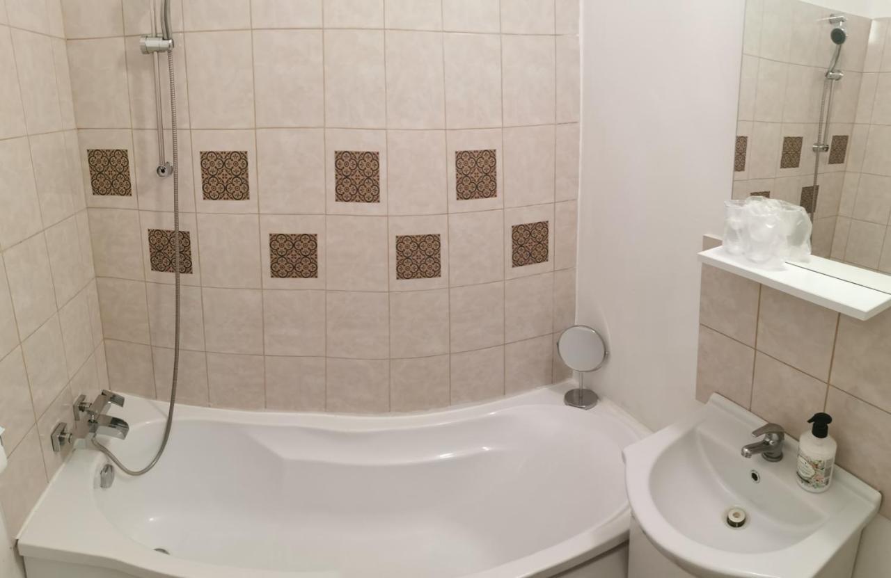 Casa De Oaspeti Wallendorf Bistrita Unirea Exteriör bild