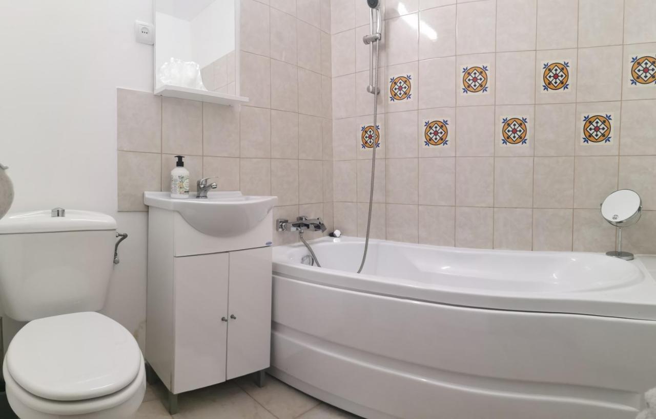 Casa De Oaspeti Wallendorf Bistrita Unirea Exteriör bild